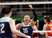  贝林厄姆赛后谦逊发言登热搜，费内巴切大胜多特蒙德引发热议